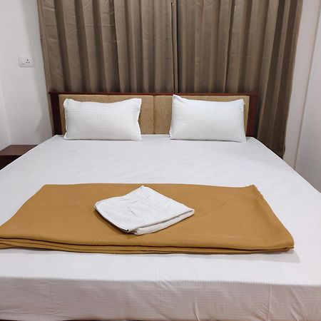 Hotel Nova Коччи Экстерьер фото